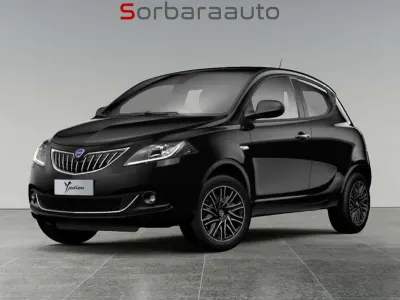 Usata Lancia Ypsilon Gold 69 CV (50 kW) 2023 Nero Utilitaria