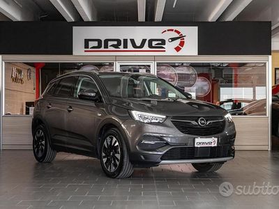 Usata Opel Grandland X Ultimate 131 CV (96 kW) 2020 Grigio SUV
