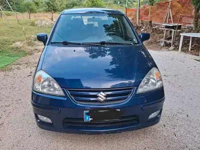 Usata Suzuki Liana 106 CV (77 kW) 2005 Viola Station wagon