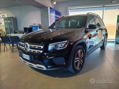 Usata Mercedes GLB180 Business 116 CV (85 kW) 2022 Nero SUV