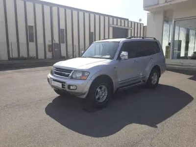 Usata Mitsubishi Pajero 201 CV (147 kW) 2001 SUV