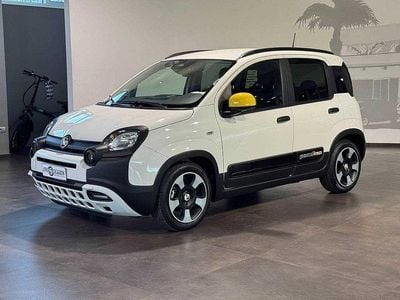 Bianco Usata 2025 Fiat Panda Cross Cross Utilitaria | 12.950 € (Ottimo prezzo)