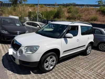 Usata Skoda Yeti GreenLine 105 CV (77 kW) 2011 Bianco SUV