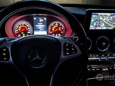 Usata Mercedes C180 116 CV (85 kW) 2015 Grigio Station wagon