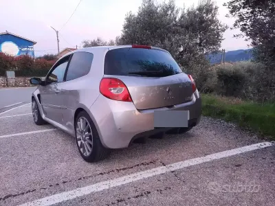 Gebraucht Renault Clio II R.S. 200 PS (147 kW) 2006 Grau Limousine