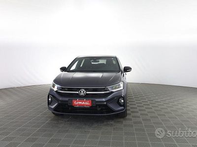 Usata VW Taigo R-line 110 CV (80 kW) 2022 Smoky grey con tetto nero SUV