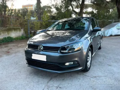 Usata VW Polo Business 75 CV (55 kW) 2017 Grigio Berlina