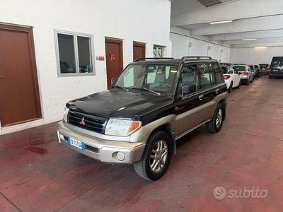 Usata Mitsubishi Pajero 114 CV (83 kW) 2003 Nero SUV