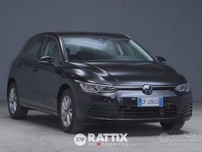 Usata VW Golf VIII Life 110 CV (80 kW) 2023 Nero Berlina