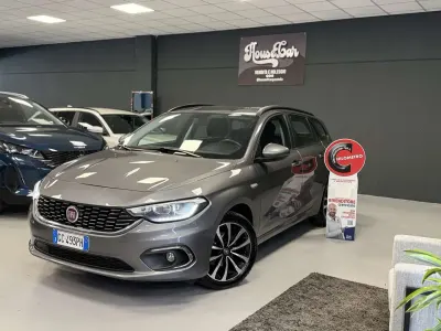 Usata Fiat Tipo Lounge 120 CV (88 kW) 2020 Grigio Station wagon