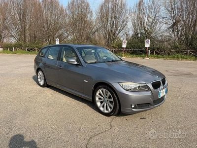 Usata BMW 320 170 CV (125 kW) 2009 Grigio Station wagon