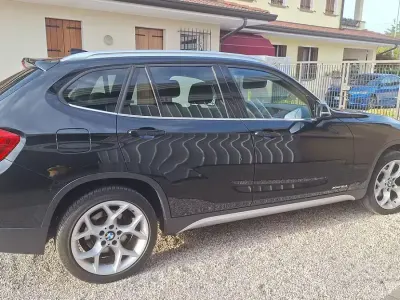 Usata BMW X1 143 CV (105 kW) 2012 Nero SUV