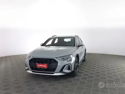 Usata Audi A3 e-tron Ambiente 150 CV (110 kW) 2025 Grigio freccia Utilitaria
