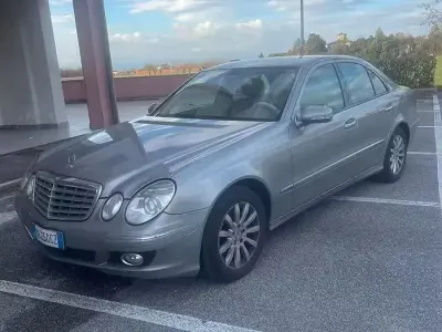 Usata Mercedes E280 231 CV (169 kW) 2007 Berlina