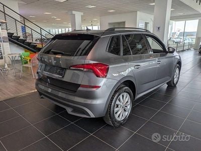 Usata Skoda Kamiq 110 CV (80 kW) 2022 Grigio SUV