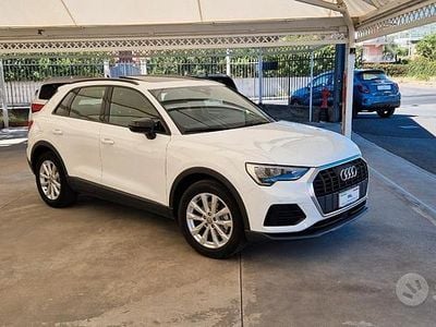 Begagnad Audi Q3 Sport 150 HK (110 kW) 2022 Vit SUV