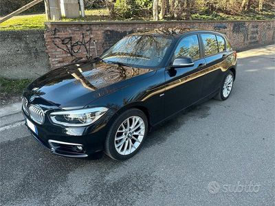 Usata BMW 118 Efficient Dynamics 150 CV (110 kW) 2017 Nero Utilitaria
