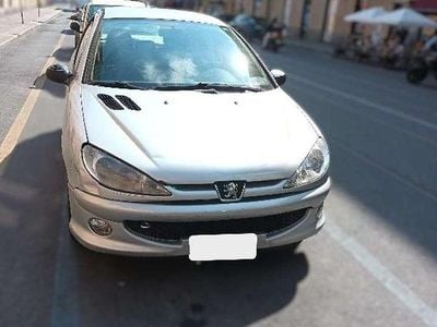 Usata Peugeot 206 75 CV (55 kW) 2008 Grigio Utilitaria