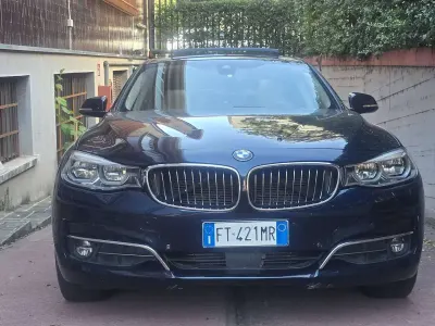 Usata BMW 320 Luxury Line 190 CV (139 kW) 2018 Blu/azzurro Berlina