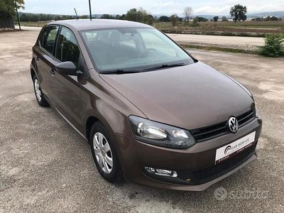 Usata VW Polo Comfortline 70 CV (51 kW) 2013 Marrone Berlina