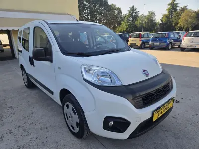 Usata Fiat Qubo Lounge 69 CV (50 kW) 2018 Bianco Monovolume