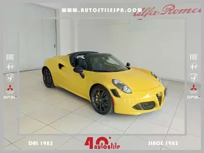 Usata Alfa Romeo 4C 241 CV (177 kW) 2019 Giallo Cabrio