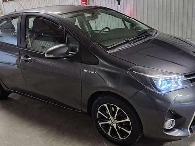 Usata Toyota Yaris Hybrid