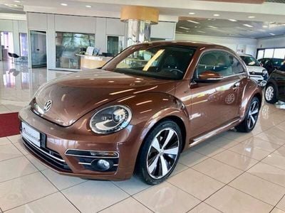 Usata VW Beetle Design 105 CV (77 kW) 2017 Marrone Utilitaria