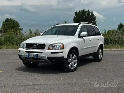 Usata Volvo XC90 185 CV (136 kW) 2009 Bianco SUV