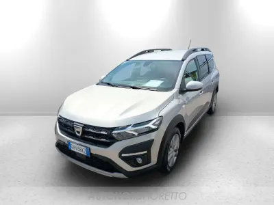 Usata Dacia Jogger Comfort 110 CV (80 kW) 2022 Grigio Monovolume