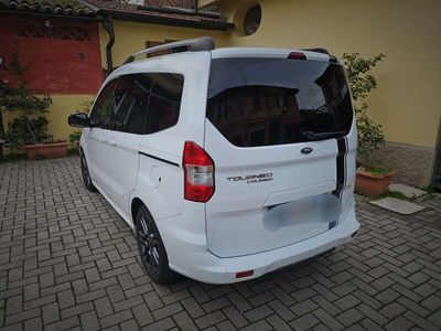 usata Ford Courier Sport