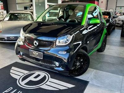 Usata Smart ForTwo Electric Drive 41 kW (56 CV) 2017 Nero Utilitaria