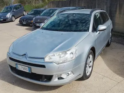 Usata Citroën C5 Exclusive 140 CV (102 kW) 2009 Grigio Berlina