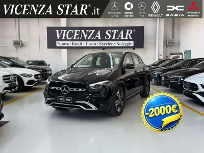 Usata Mercedes GLA180 Advanced 116 CV (85 kW) 2023 Nero SUV