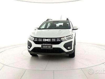 Usata Dacia Sandero Stepway 101 CV (74 kW) 2025 Bianco SUV