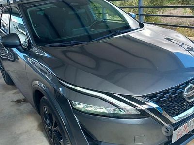 Usata Nissan Qashqai Tekna+ 158 CV (116 kW) 2022 Grigio SUV
