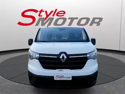 Usata Renault Trafic 110 CV (80 kW) 2024 Bianco