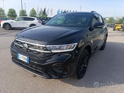 Usata VW T-Roc R-line 150 CV (110 kW) 2024 Nero SUV