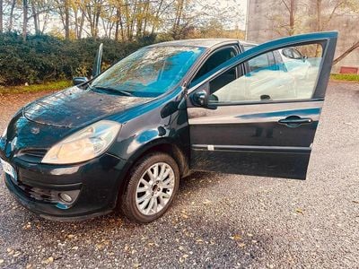 Usata 2008 Renault Clio II LE Berlina | 950 €