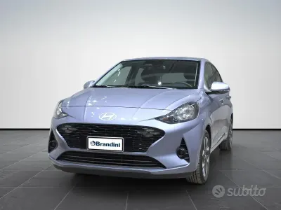 Usado Hyundai i10 63 CV (46 kW) 2025 Azul Utilitario