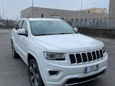 Usata Jeep Grand Cherokee Overland 250 CV (183 kW) 2016 Bianco SUV