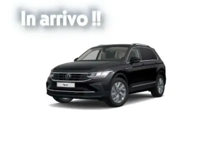 Usata VW Tiguan Life 150 CV (110 kW) 2023 Nero SUV