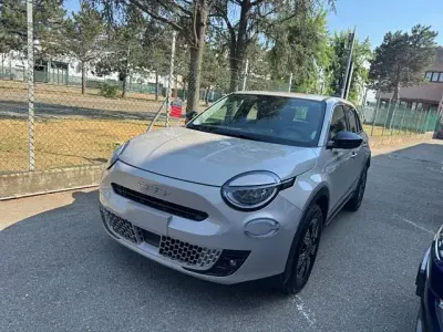 Usata Fiat 600 Business 101 CV (74 kW) 2025 Beige pastello SUV