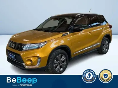 Usata Suzuki Vitara Cool 129 CV (94 kW) 2021 Oro metallizzato SUV