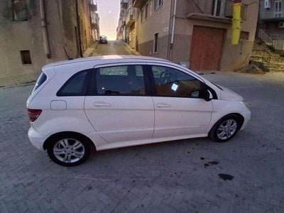Usata Mercedes B180 Executive 109 CV (80 kW) 2009 Monovolume