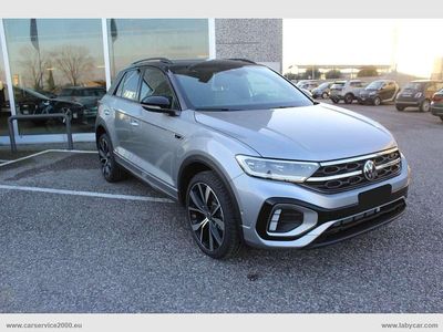 Nuova VW T-Roc R-line Plus 150 CV (110 kW) 2025 Beige SUV