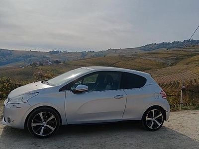 Usata Peugeot 208 Allure 115 CV (84 kW) 2013 Grigio Utilitaria