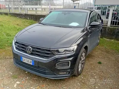 Usata VW T-Roc Sport 150 CV (110 kW) 2022 Nero SUV