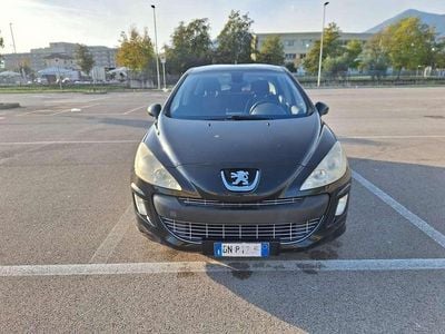 Usata Peugeot 308 109 CV (80 kW) 2008 Nero Berlina