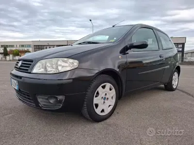 Brugt Fiat Punto Dynamic 69 HK (50 kW) 2006 Sort Hatchback